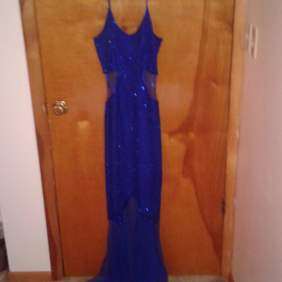 Blue prom dress - Picture 3 of 3